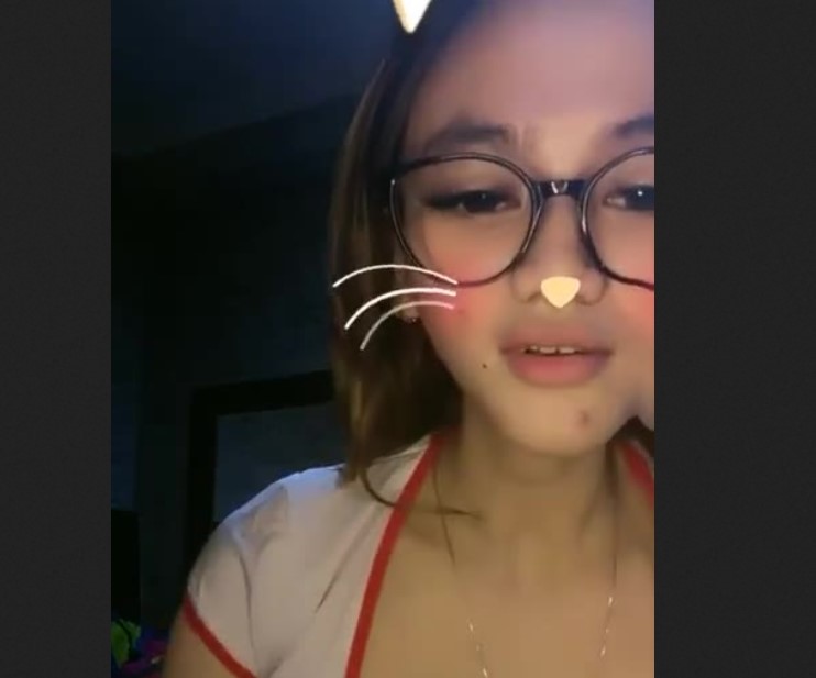 Cia Habis Pamer Jembut Lanjut Ngewe