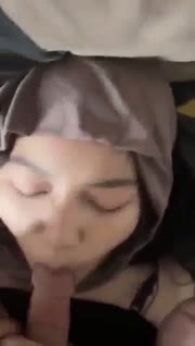 Hijab Cantik Minta Langsung Dimasukin Aja