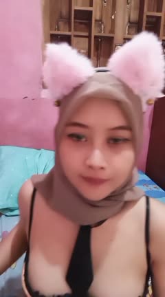 HENI Cewek Hijab Bening Paling Berani Omek https://t.me/asupancolmek331