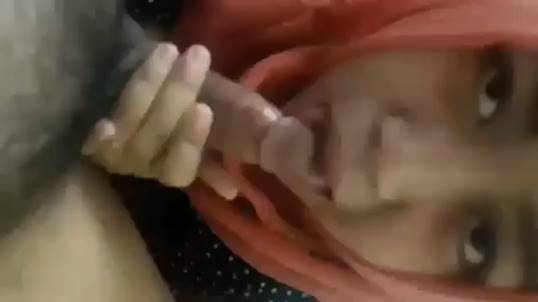 Bokep tante hijab viral blowjob selingkuhan