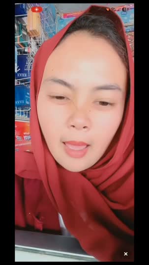 Alisha Penjaga Konter Eksib Omek di Konter – Videy Indo