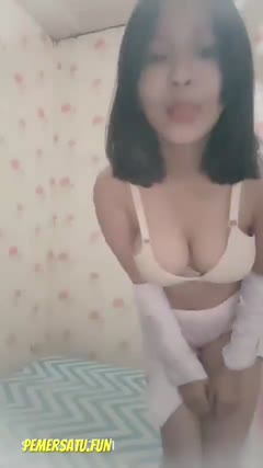 Rara Nadifa ABG Tobrut Colmek Pulang Sekolah